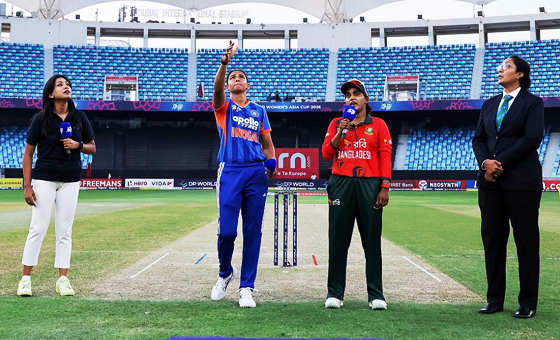 এশিয়া কাপ সেমিফাইনালে টস জিতে বোলিংয়ে বাংলাদেশ