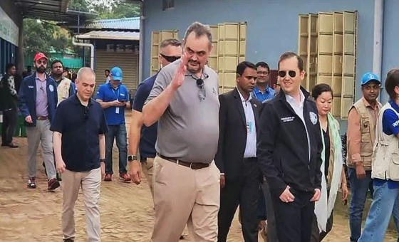 মার্কিন বিশেষ দূতের সামনে ঘরে ফেরার দাবি রোহিঙ্গাদের