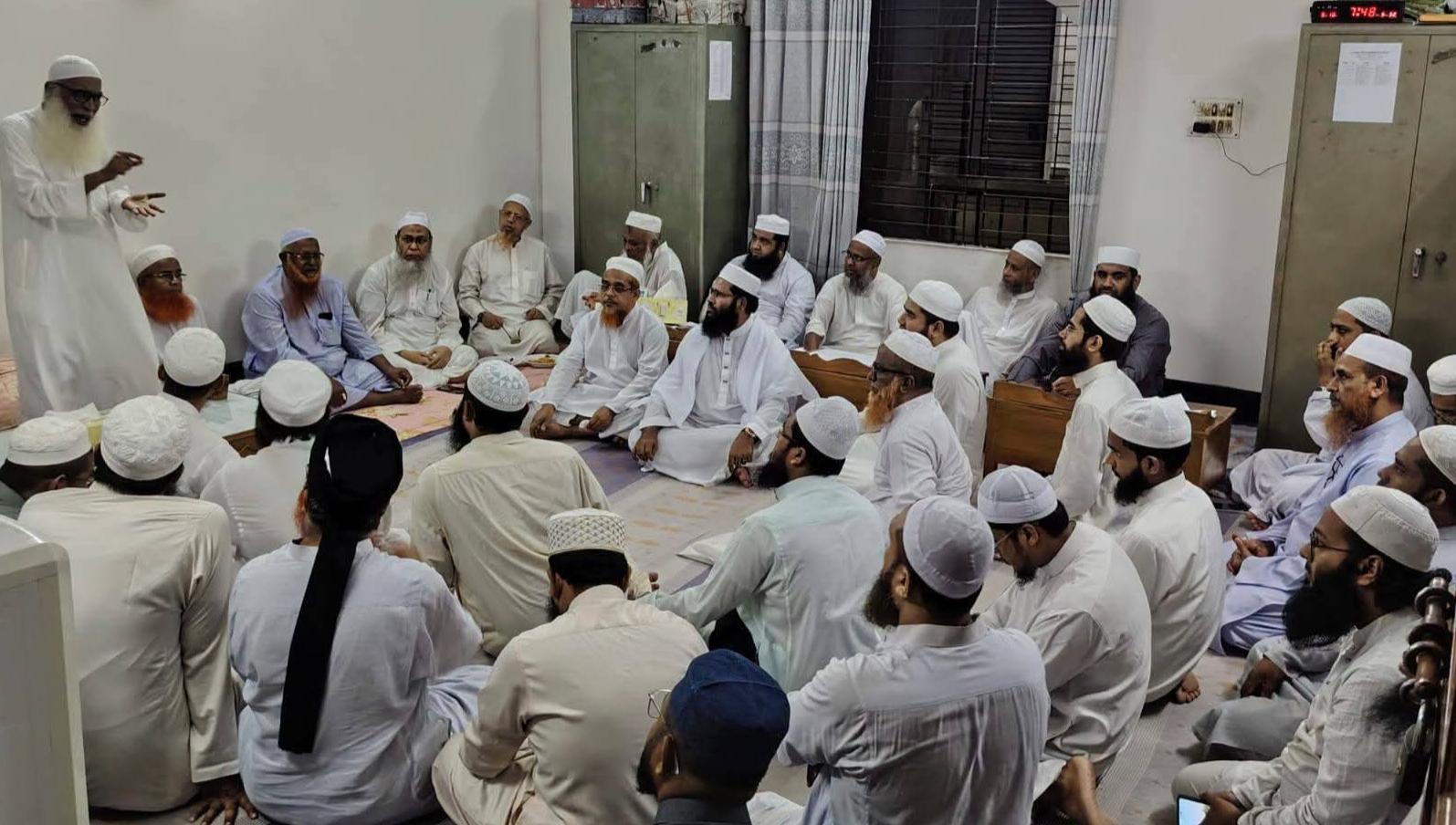 ১৫ আগস্ট জাতীয় ওলামা-মাশায়েখ সম্মেলন সফল করার লক্ষ্যে মিরপুর জোনের মতবিনিময় সভা অনুষ্ঠিত