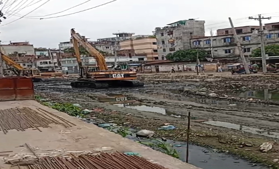 সংযুক্ত ছবি