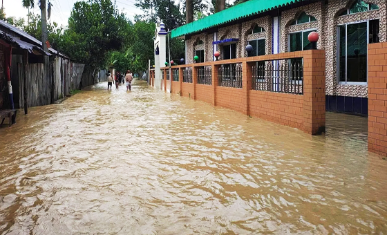 খাগড়াছড়িতে ৩ ঘণ্টায় ১০৩ মিলিমিটার বৃষ্টি, প্লাবিত নিম্নাঞ্চল