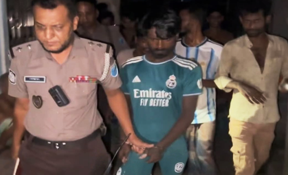 কেরানীগঞ্জে ১৪ বছরের কিশোরীকে ধর্ষণের অভিযোগ, সৎ বাবা আটক