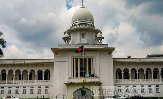 অবকাশকালীন জরুরি মামলা শুনবেন তিন বিচারপতি